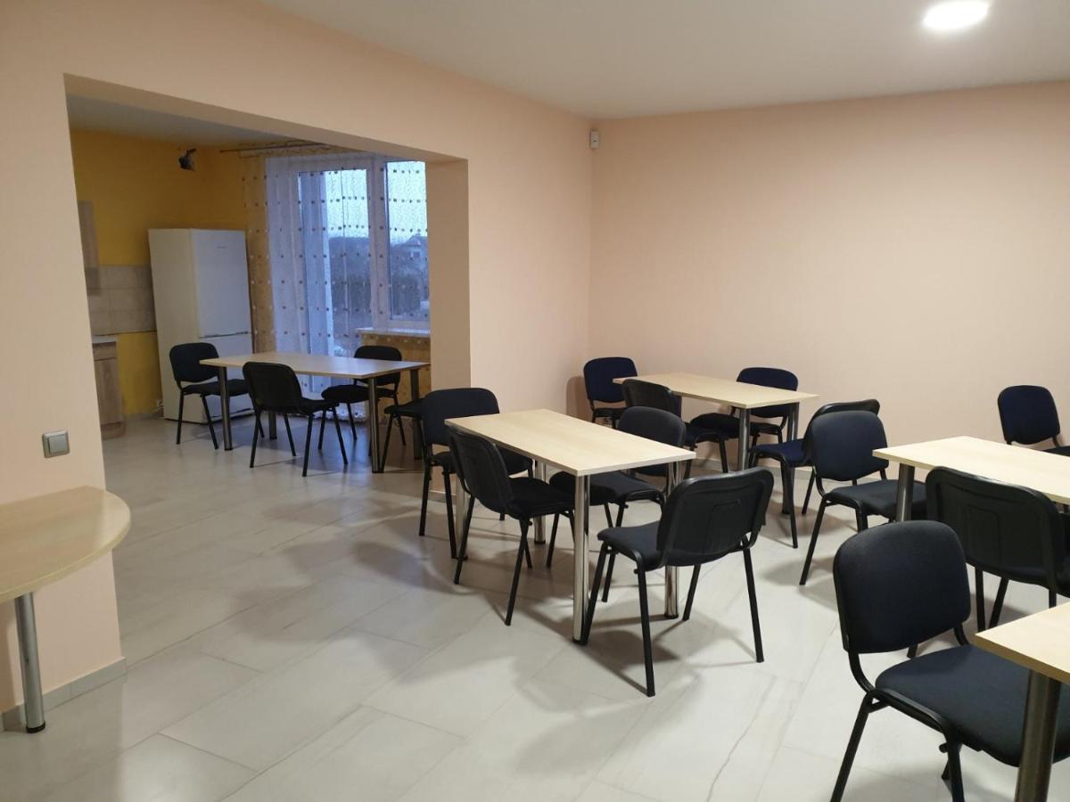 Babilonas Hotel Плунге Екстериор снимка