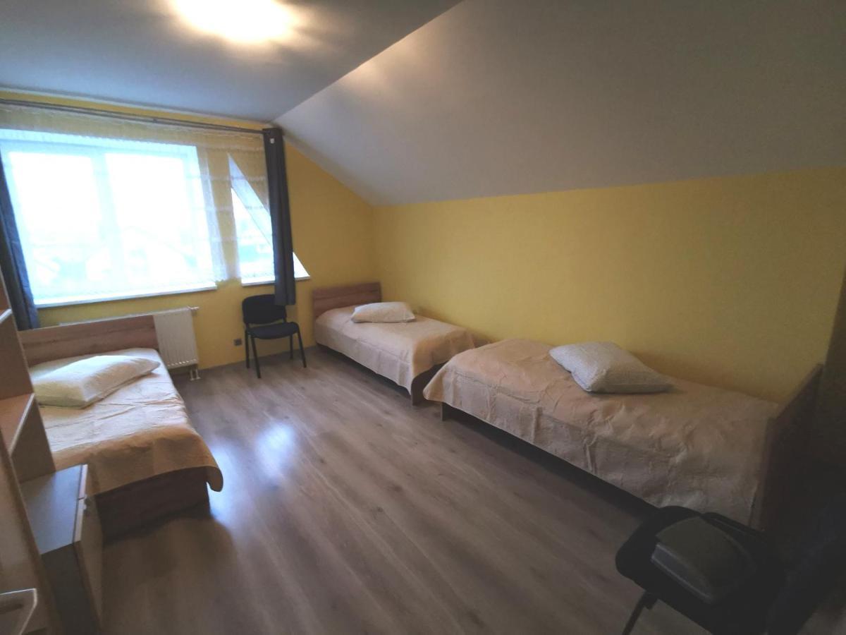 Babilonas Hotel Плунге Екстериор снимка