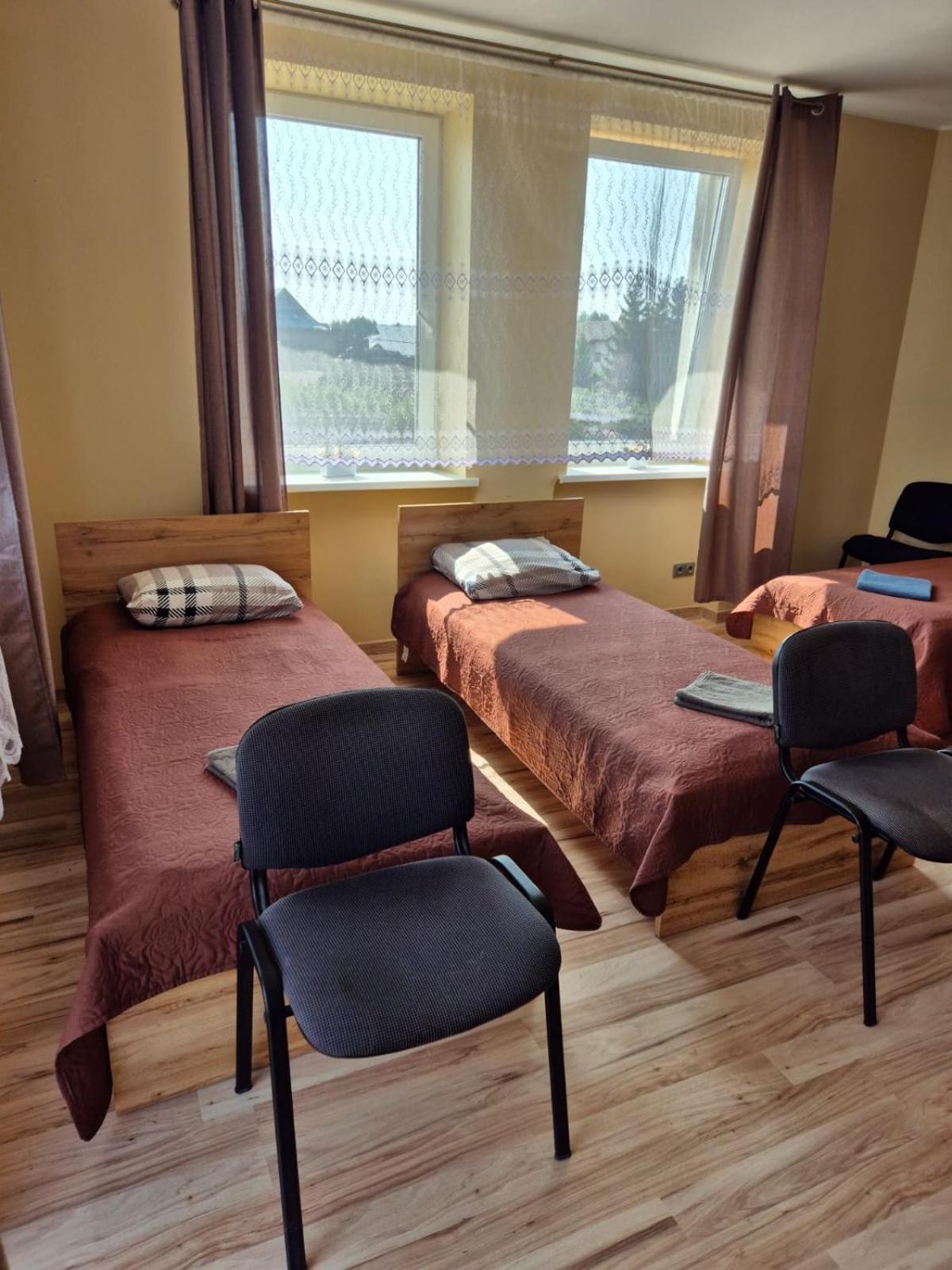 Babilonas Hotel Плунге Екстериор снимка